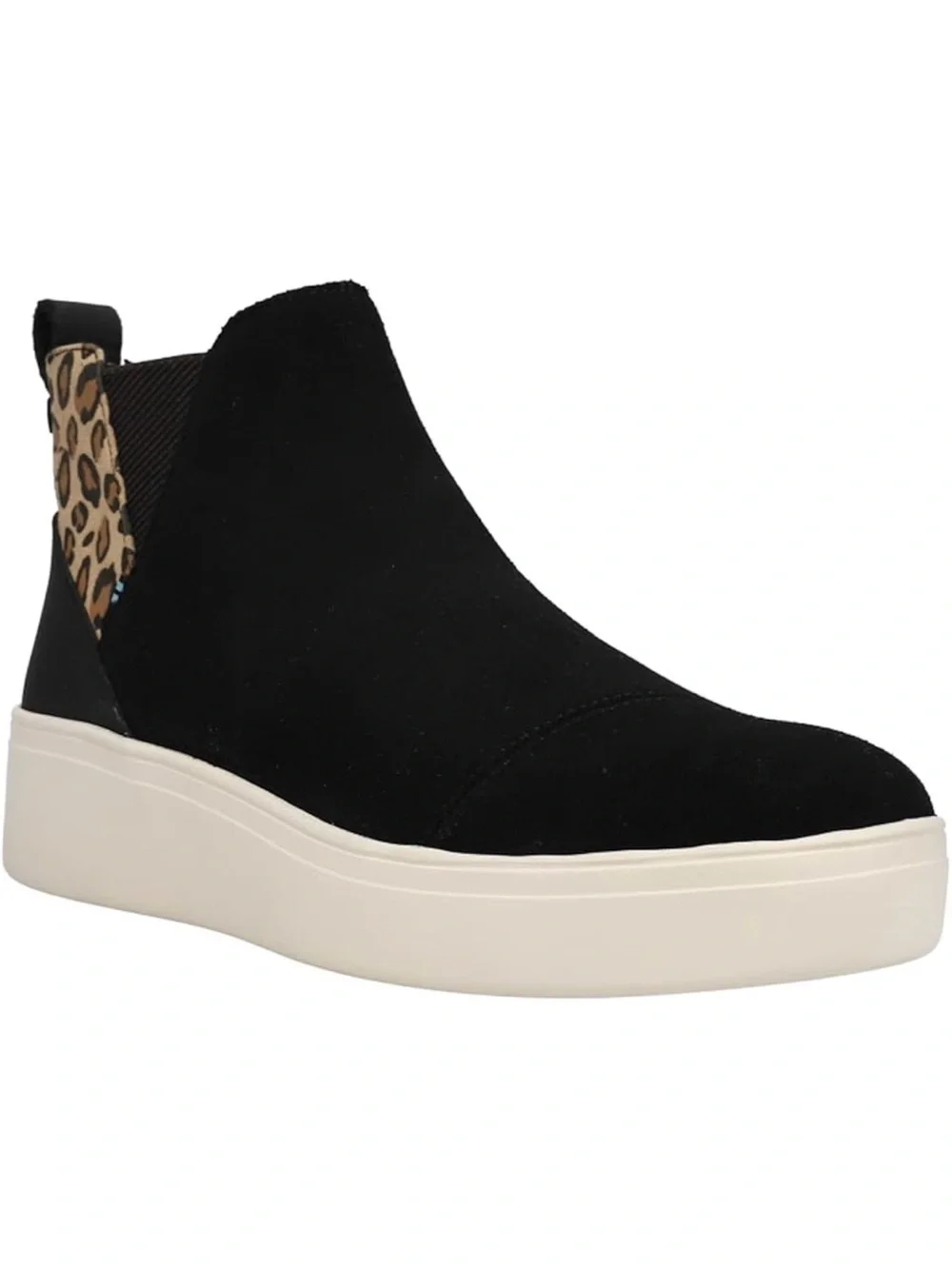 Toms step into